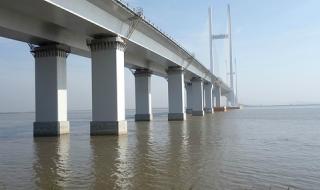 新鸭绿江大桥 新鸭绿江大桥