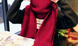 毛线围巾的系法图解