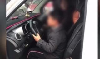 两个男孩子开车长图文 两个男孩子开车长图文